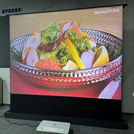 [해외]120인치 프레넬 ALR UST 프로젝션 스크린 히센스 PX3 Pro L9Q 전동 플로어 라이징