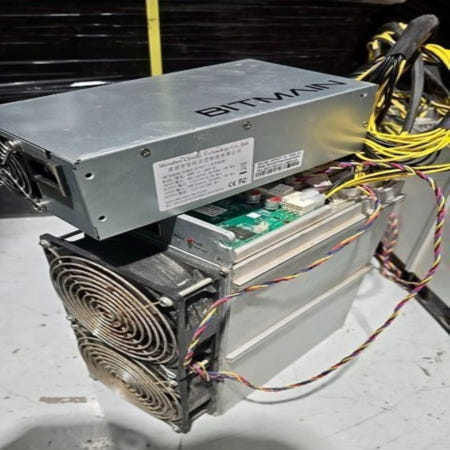 비트메인 앤티마이너 Z15 320K Sol/s 이퀴해시 제공 - PSU 포함 테스트 완료